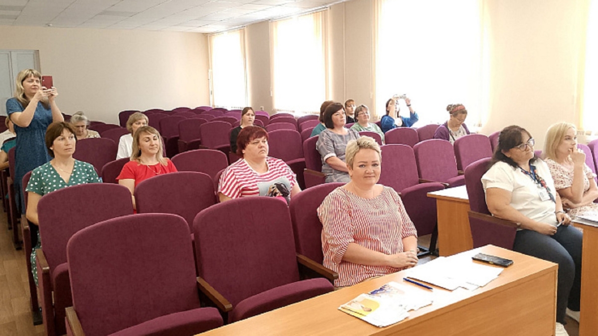 Женские клубы при центрах занятости Кировской области посещают более 800  местных жительниц