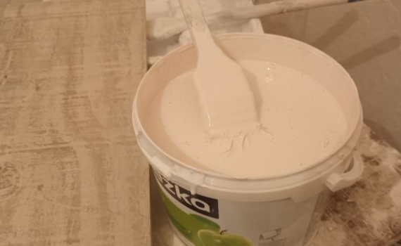 Чтобы краска держалась годами: вот что нельзя пропускать перед покраской — этот шаг решает всё Чтобы краска держалась годами: вот что нельзя пропускать перед покраской — этот шаг решает всё